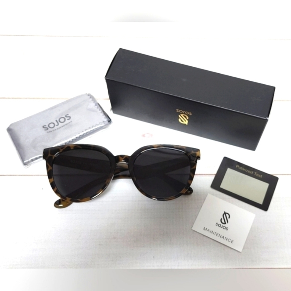 Sojos Round Polarized Sunglasses with UV Protection - New In Box